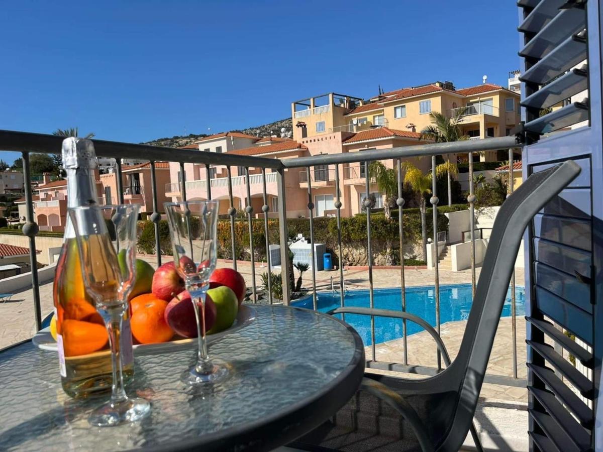 Desire Gardens 2Bedroom Townhouse Peyia Exterior foto